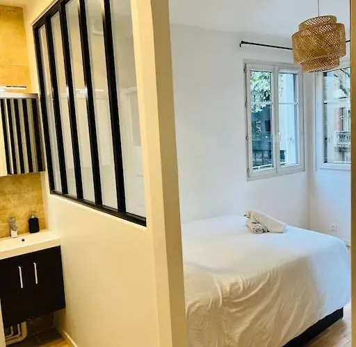 Proche Paris - 4 Pers * Clichy