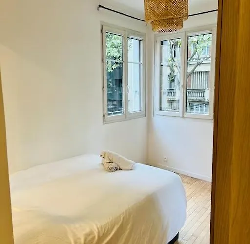 Proche Paris - 4 Pers Apartment *