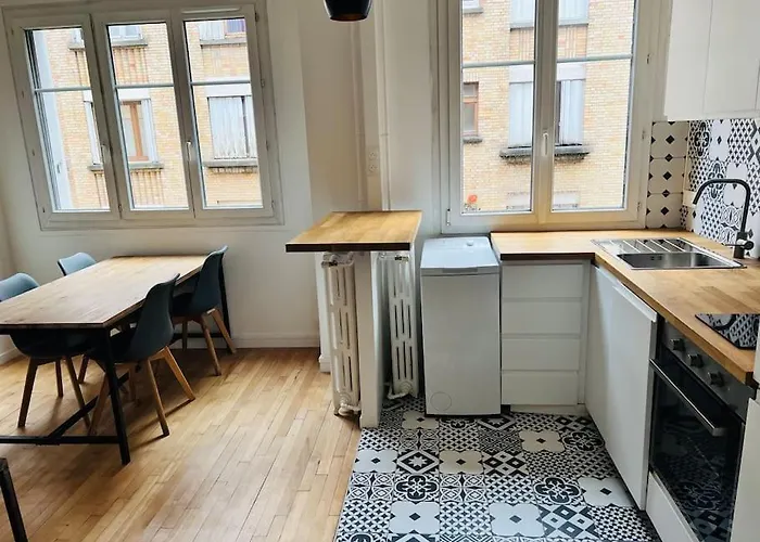 Apartment Proche Paris - 4 Pers Clichy